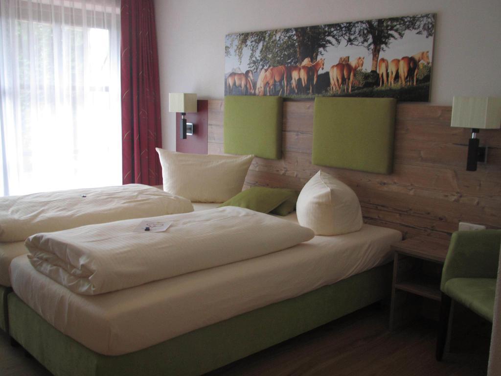 Haflingerhof Hotel Roßhaupten Kamer foto